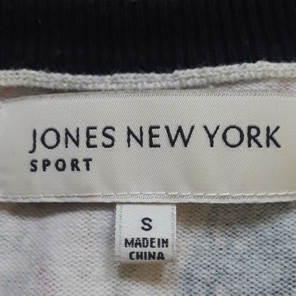 Jones New York Cardigan - Picture 2 of 3